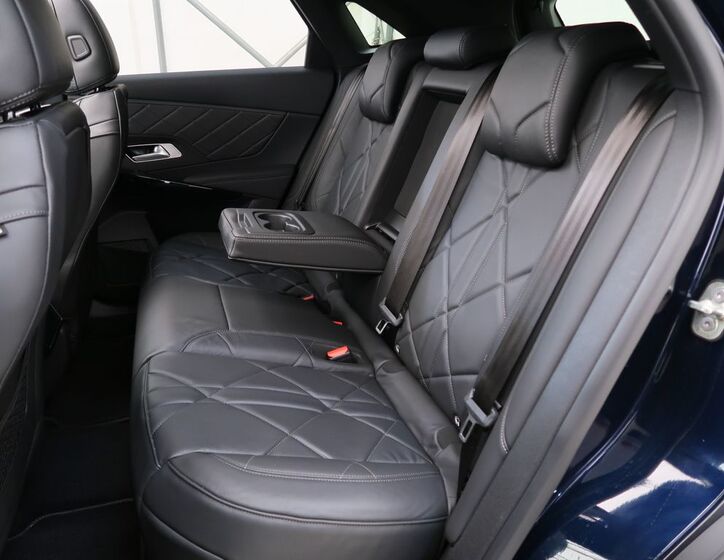 DS Automobiles DS7 Crossback 31
