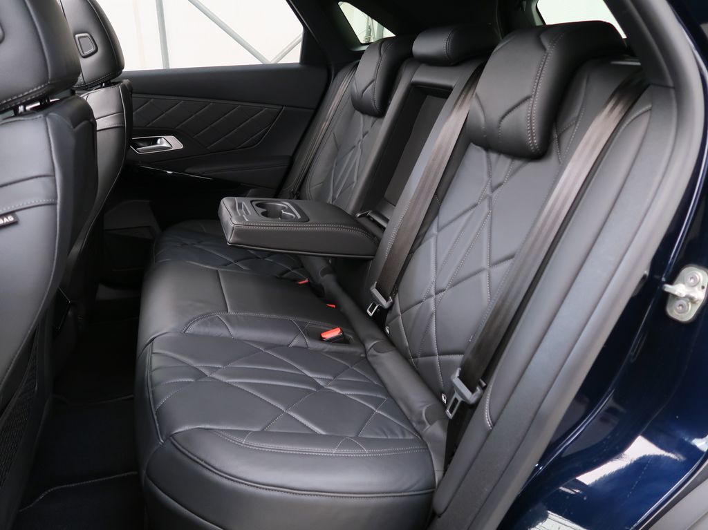 DS Automobiles DS7 Crossback