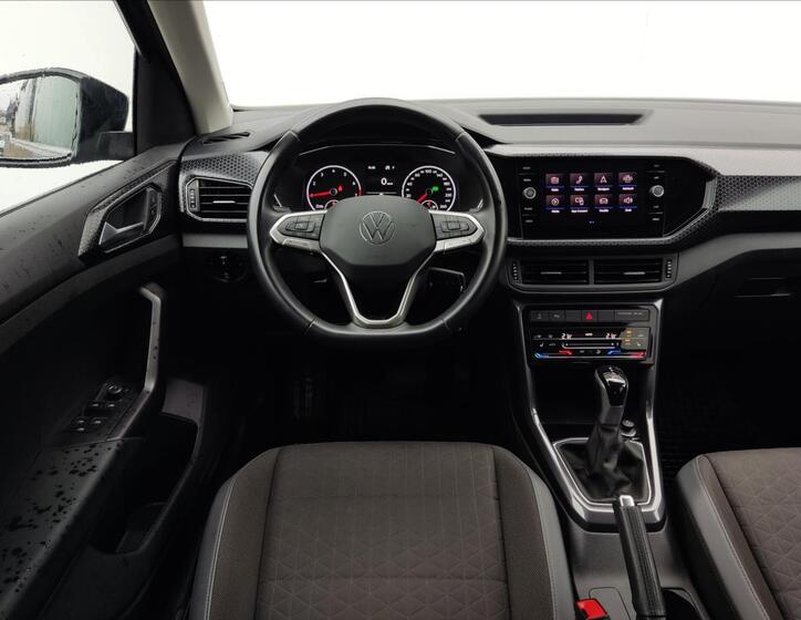 Volkswagen T-Cross 9