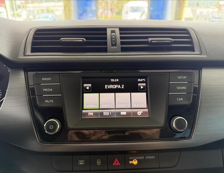 Škoda Fabia 15