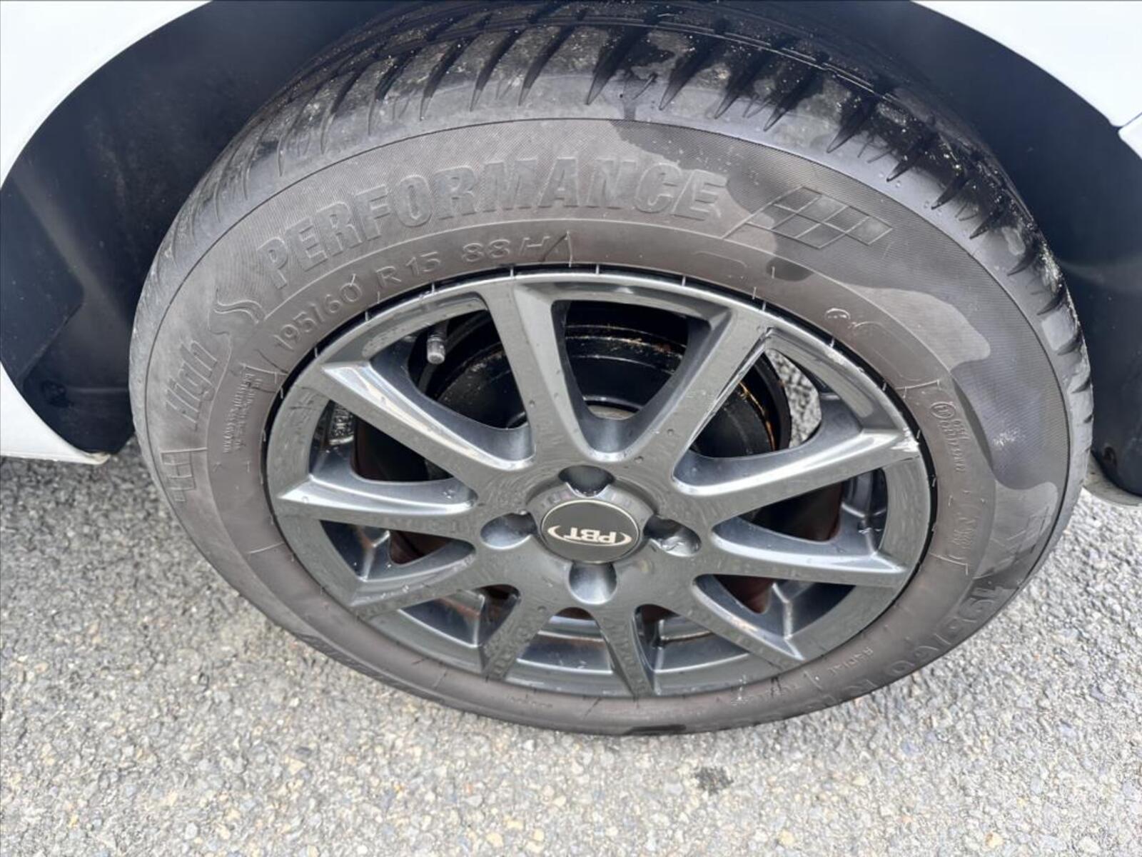 Opel Corsa 22