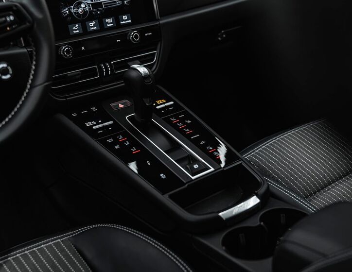Porsche Macan 27