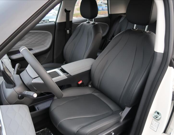 Dongfeng Box 10