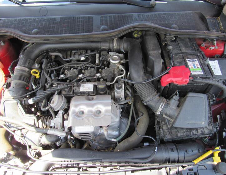 Ford Fiesta 27