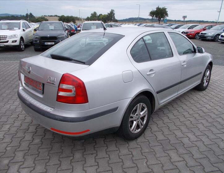 Škoda Octavia 10