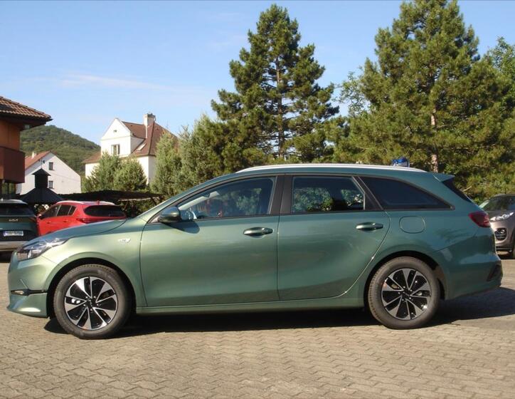 KIA Ceed 5