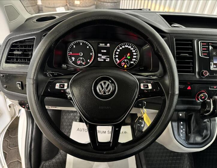Volkswagen Transporter 17