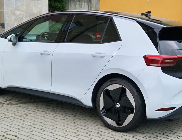 Volkswagen ID.3 5