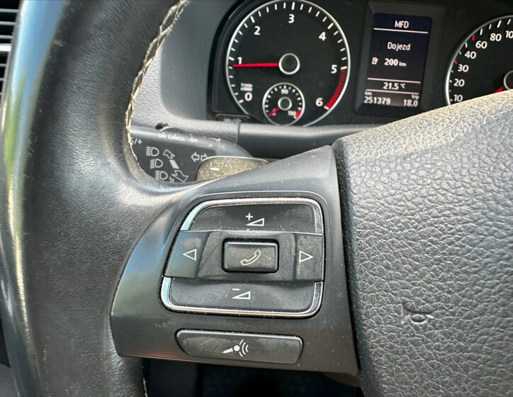 Volkswagen Touran 22