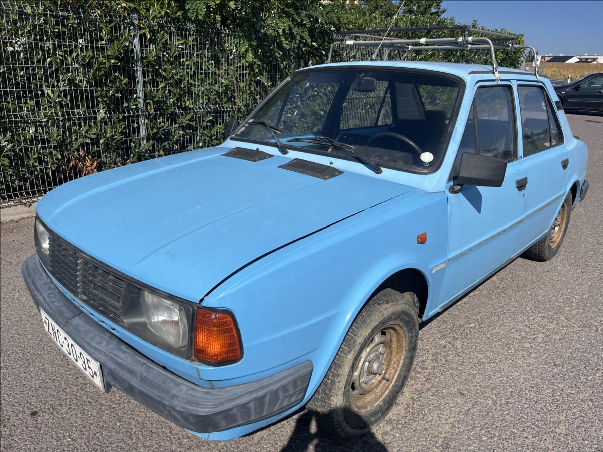 Škoda 105