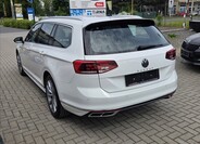 Volkswagen Passat 2