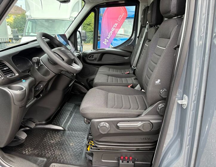 Iveco Daily 12