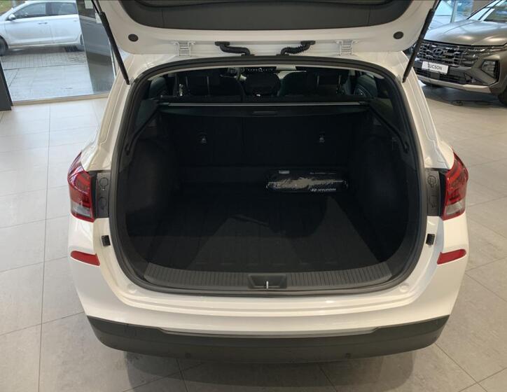 Hyundai i30 9