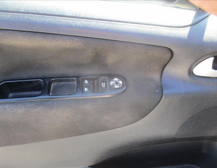 Peugeot 207 19