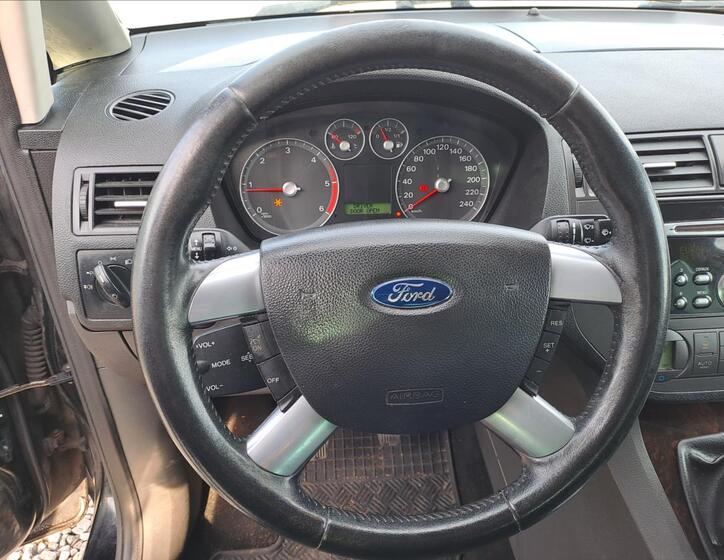 Ford C-MAX 11