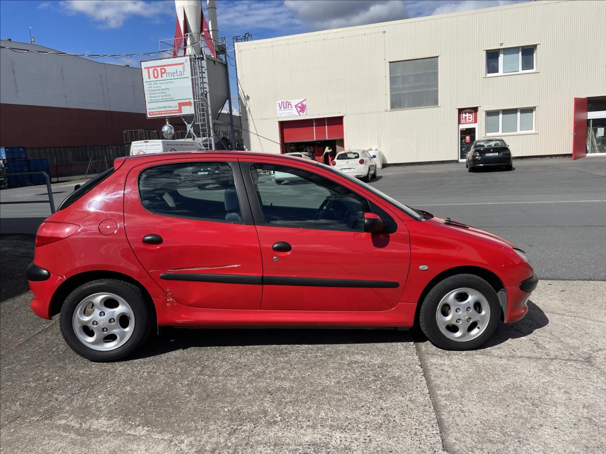 Peugeot 206