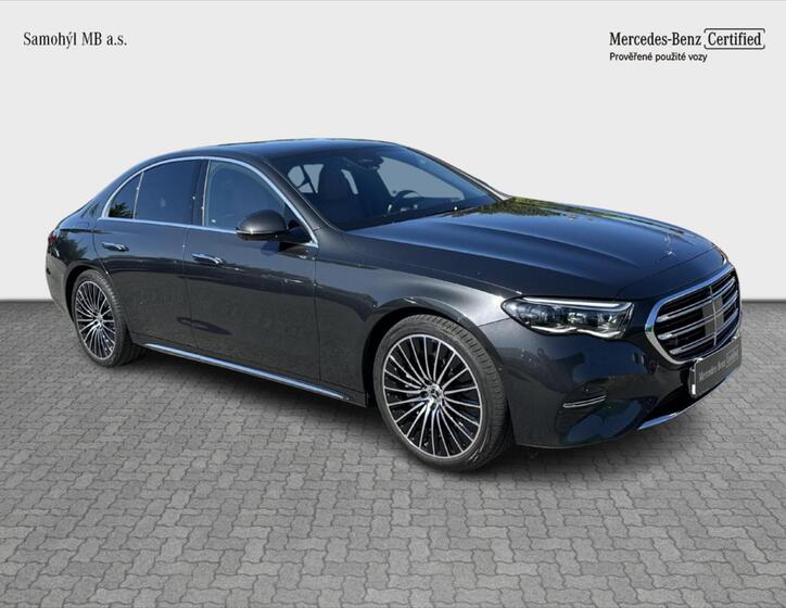 Mercedes-Benz Třídy E 7