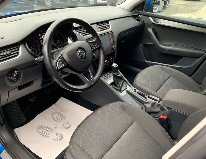 Škoda Octavia 15