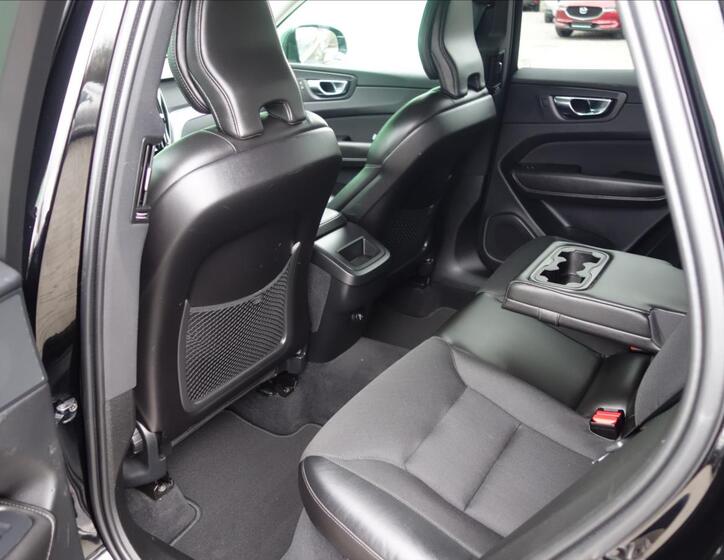 Volvo XC60 28