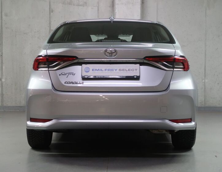 Toyota Corolla 6