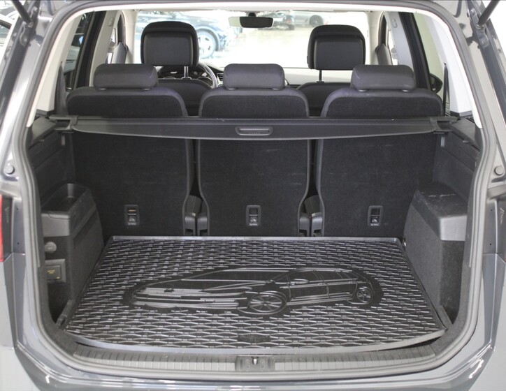 Volkswagen Touran 18
