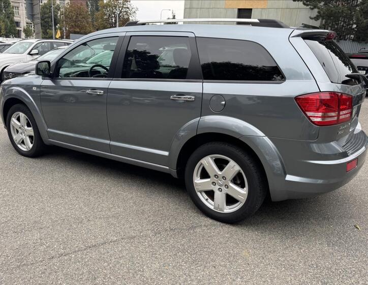 Dodge Journey 6