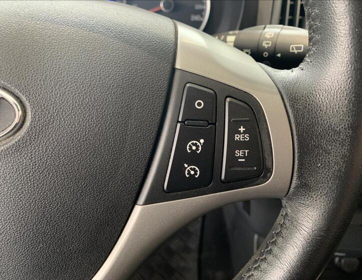 Hyundai i30 29