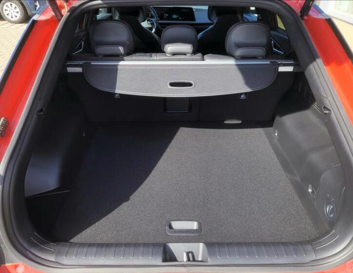 KIA EV6 8
