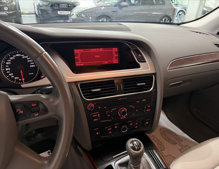 Audi A4 10
