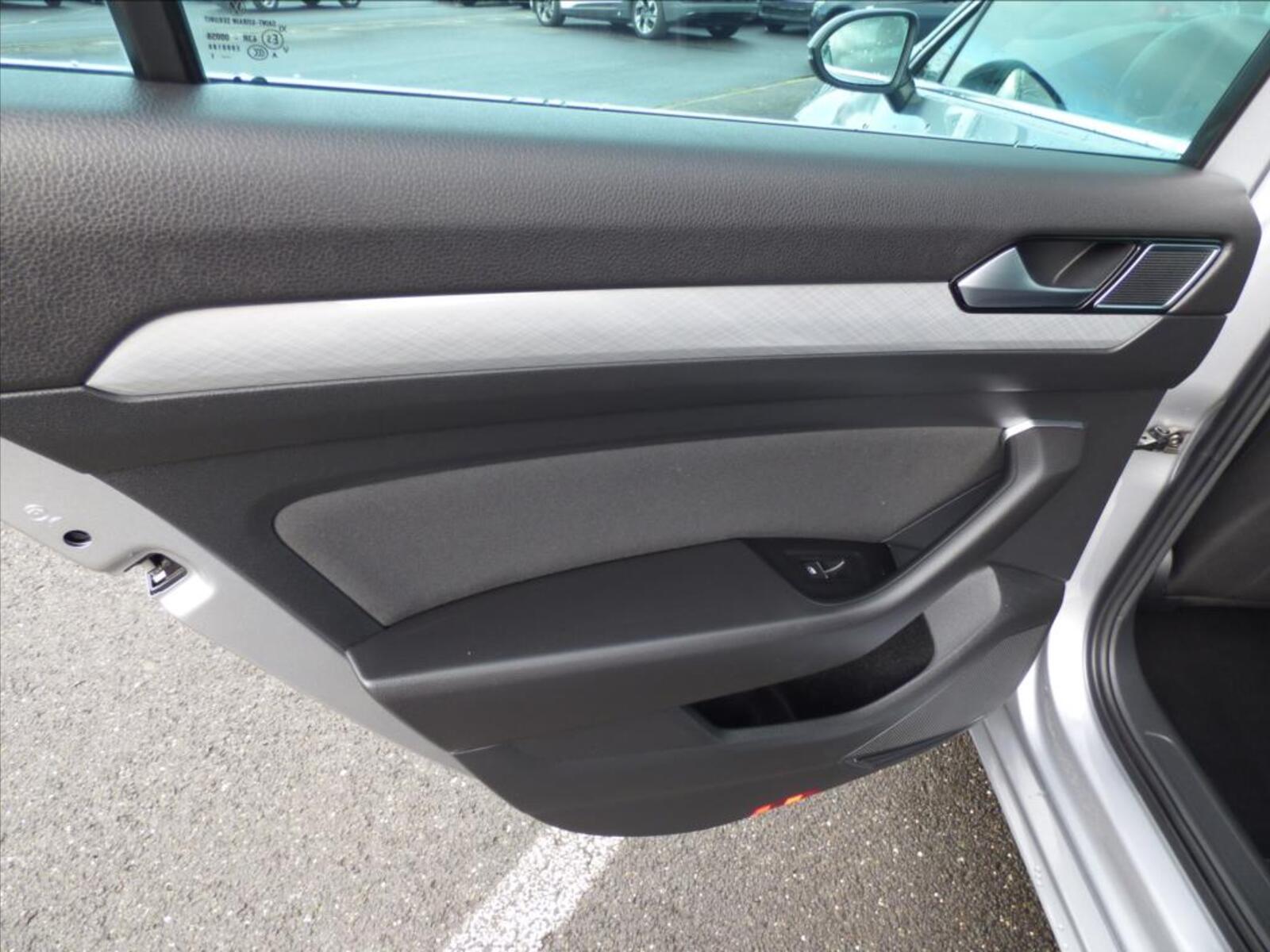 Volkswagen Passat 64