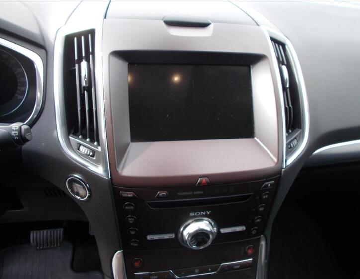 Ford Galaxy 28