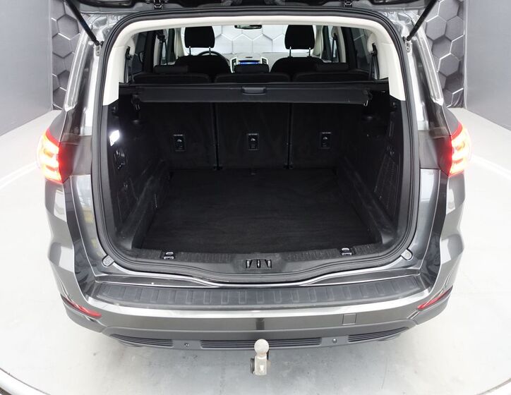 Ford S-MAX 28