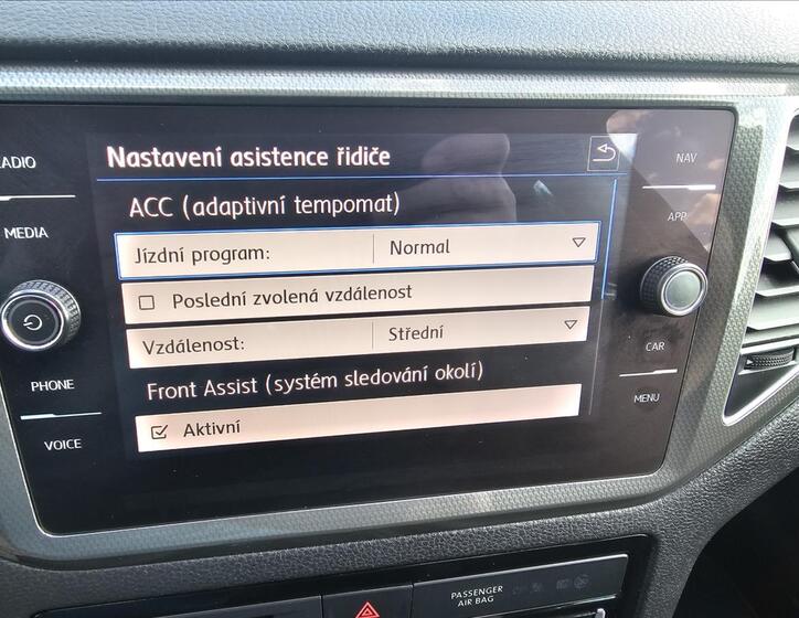 Volkswagen Golf Sportsvan 19