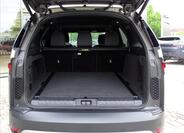 Land Rover Discovery 5
