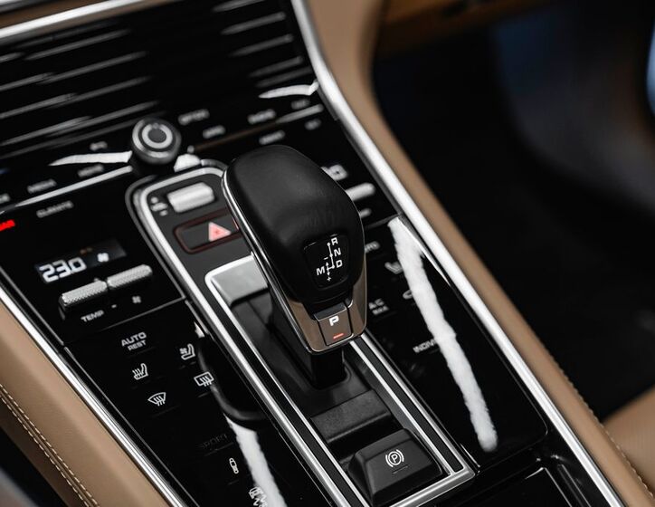 Porsche Panamera 16