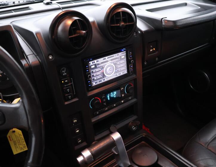 Hummer H2 23