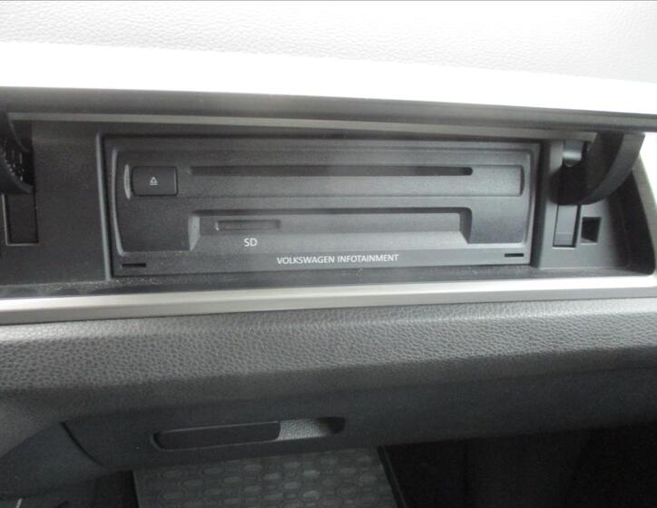 Volkswagen Touran 24