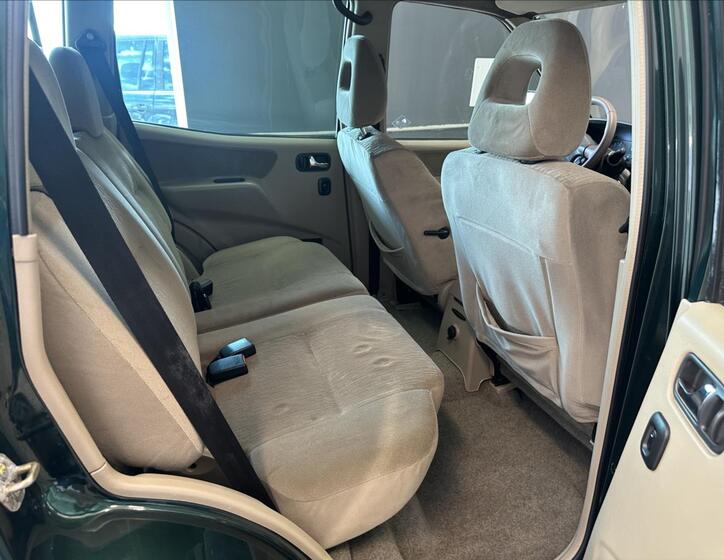 Nissan Terrano 16