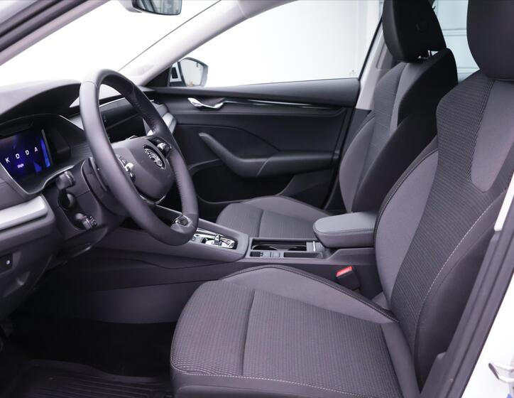 Škoda Octavia 12