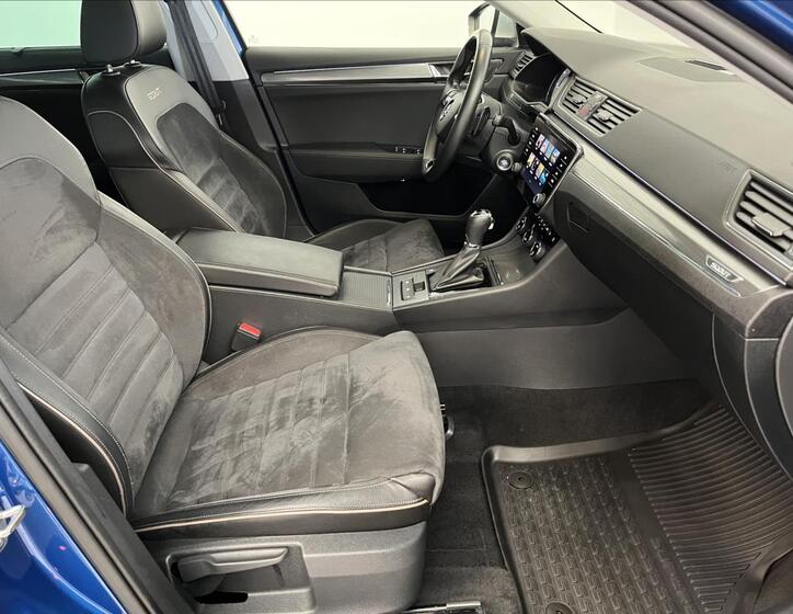 Škoda Superb 24