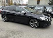 Volvo V60 12