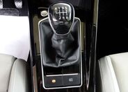 Volkswagen Golf 15
