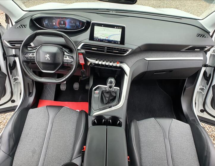 Peugeot 5008 19