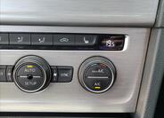 Volkswagen Golf 39