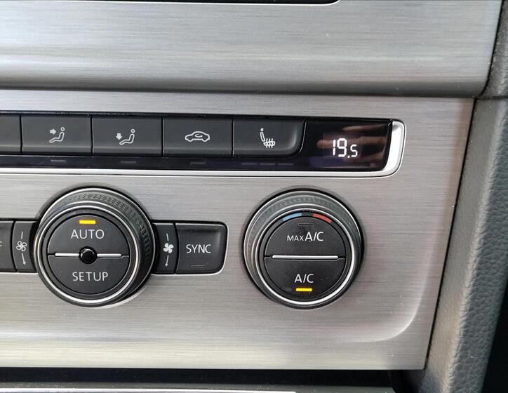 Volkswagen Golf 39