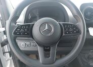 Mercedes-Benz Sprinter 13