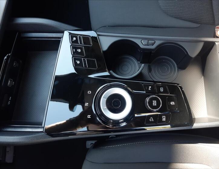 KIA Sportage 12