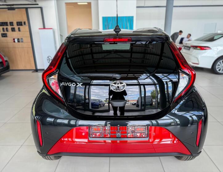 Toyota Aygo 5