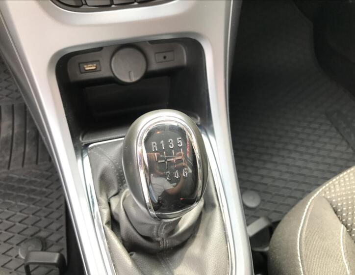 Opel Astra 11