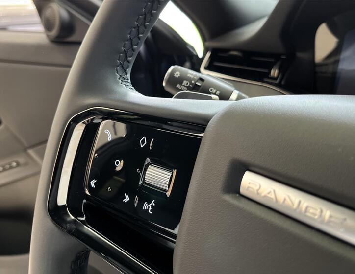 Land Rover Range Rover Evoque 17